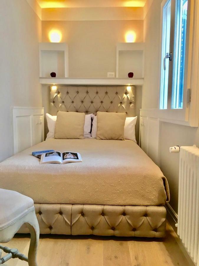 Booking Florencja Zewnętrze zdjęcie