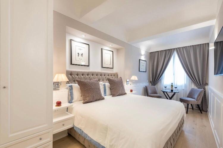 Booking Florencja Zewnętrze zdjęcie